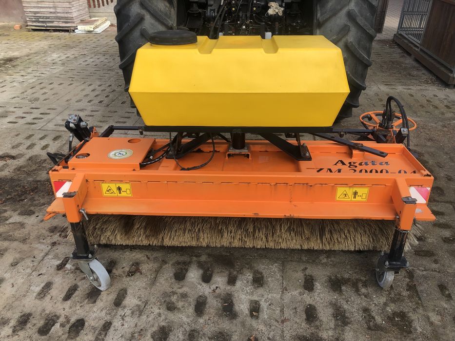 Zamiatarka Pronar AGATA ZM-2000