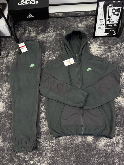 Спортивний костюм nike плюш