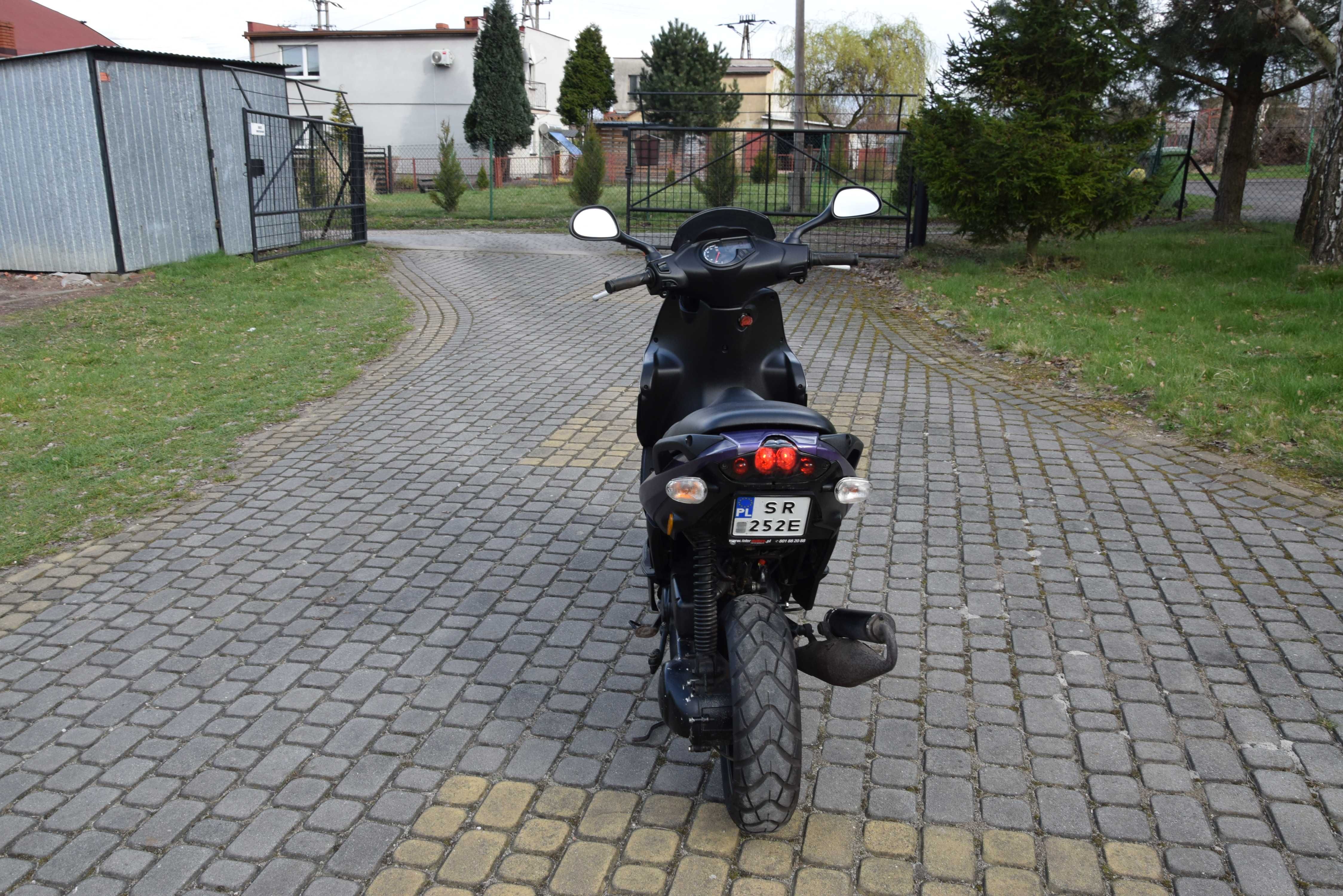 Srzedam włoski skuter Gilera runner 50 rok 2013