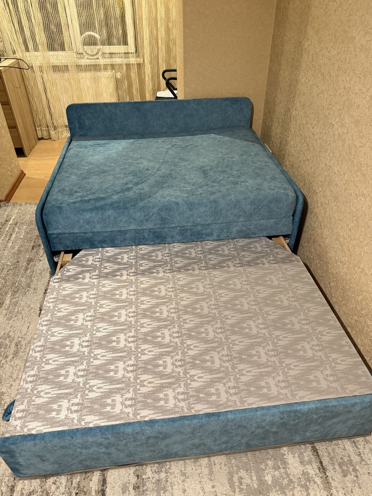 Продам кресло-диван 120*200 см
