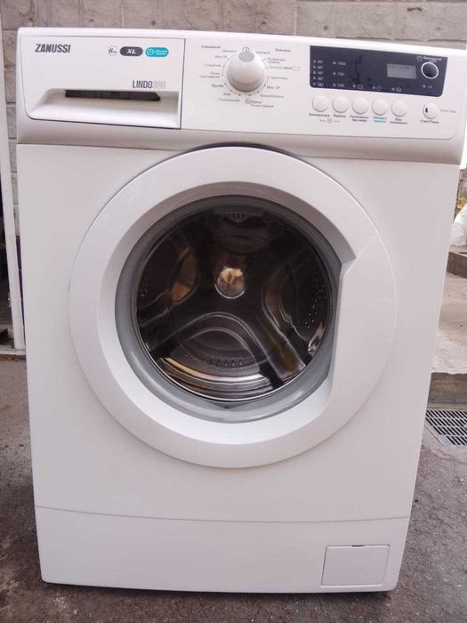 Стиральная машинка Zanussi Lindo300 на 6 кг