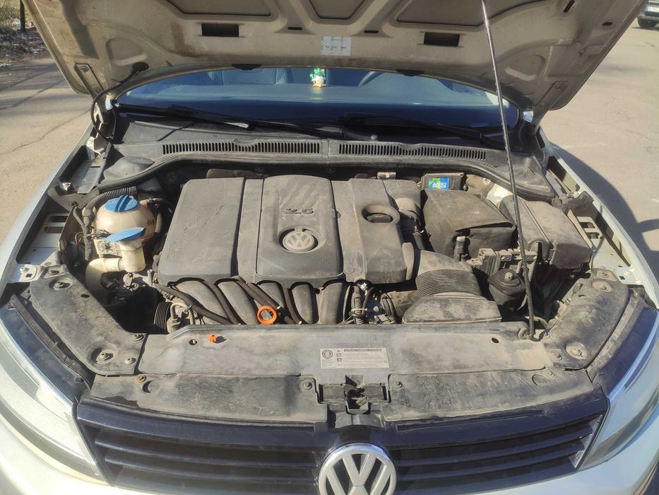 VW Jetta 2.5 Газ/Бензин