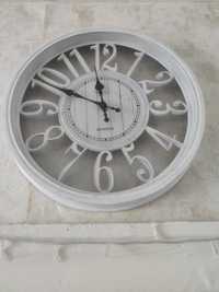 годинник настінний з захисним склом