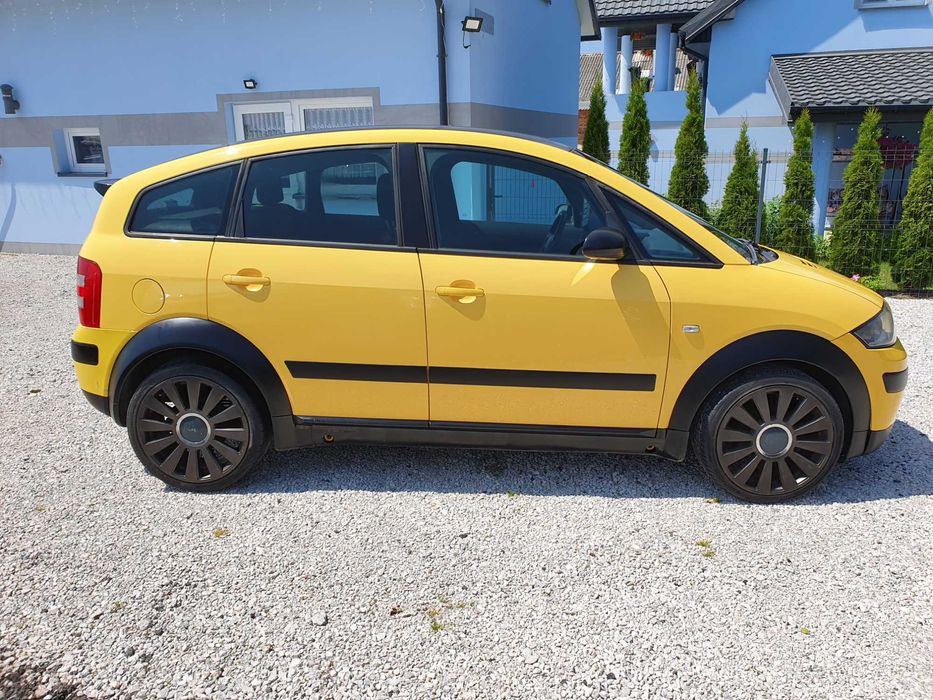 Audi A2 1,6 FSI 12 lat 1Wł Zadbana HAK Tempomat Klima Zamiana 210  Km