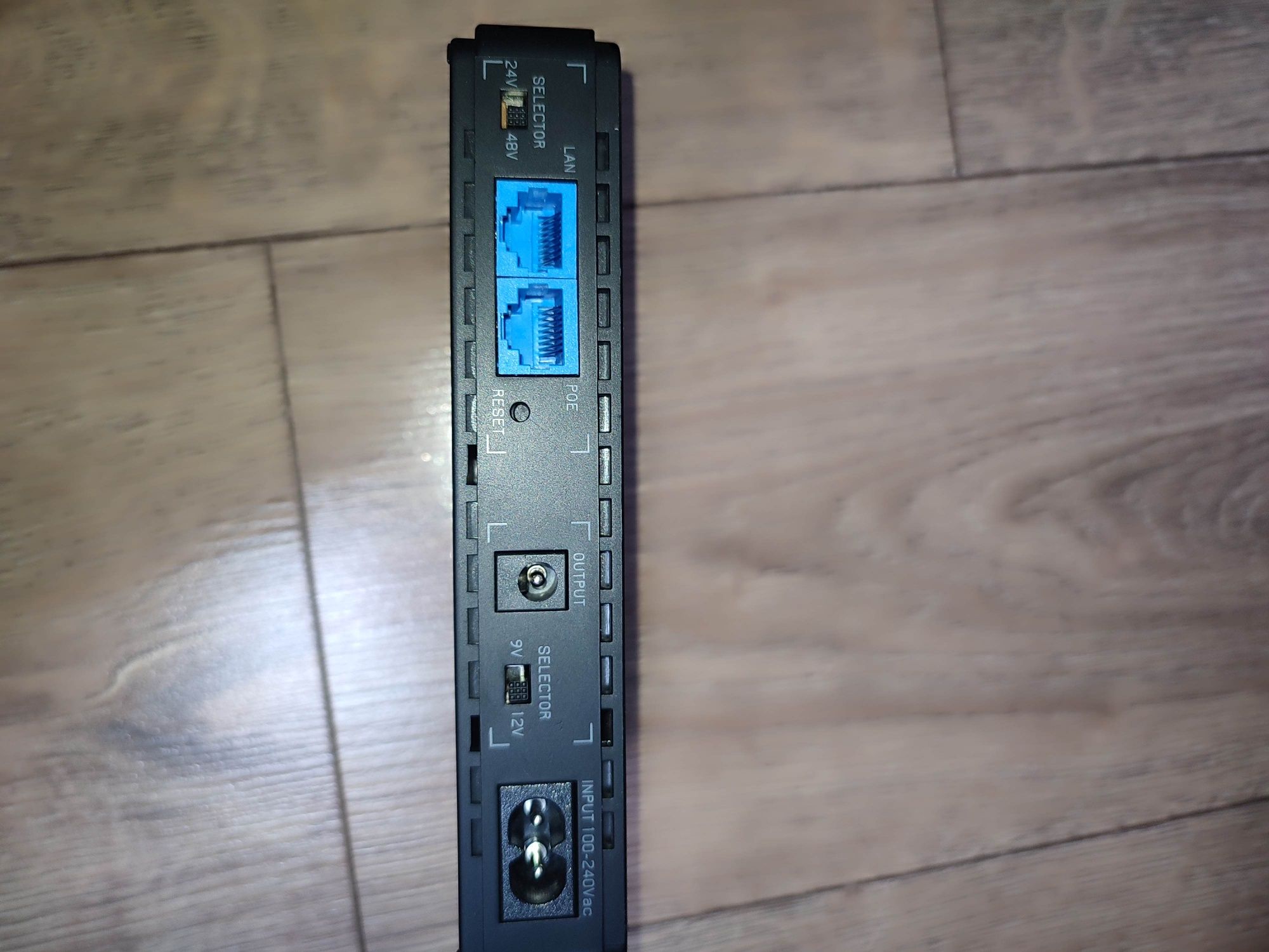 Mini ups ,безперебійний для wifi і камер
