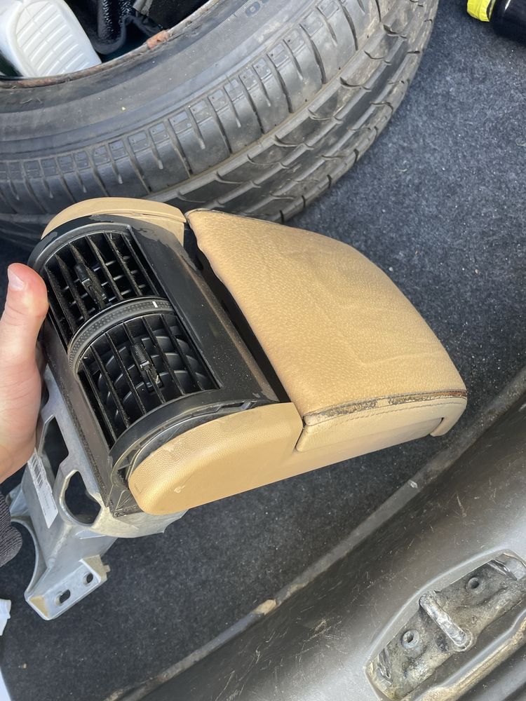 Підлокітник Opel Vectra C 2008 рік