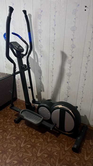 Магнітний Орбітрек House Fit BK 2170 БУ