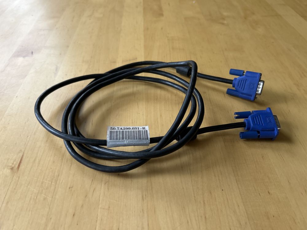Kabel monitorowy o długości 1,85 m