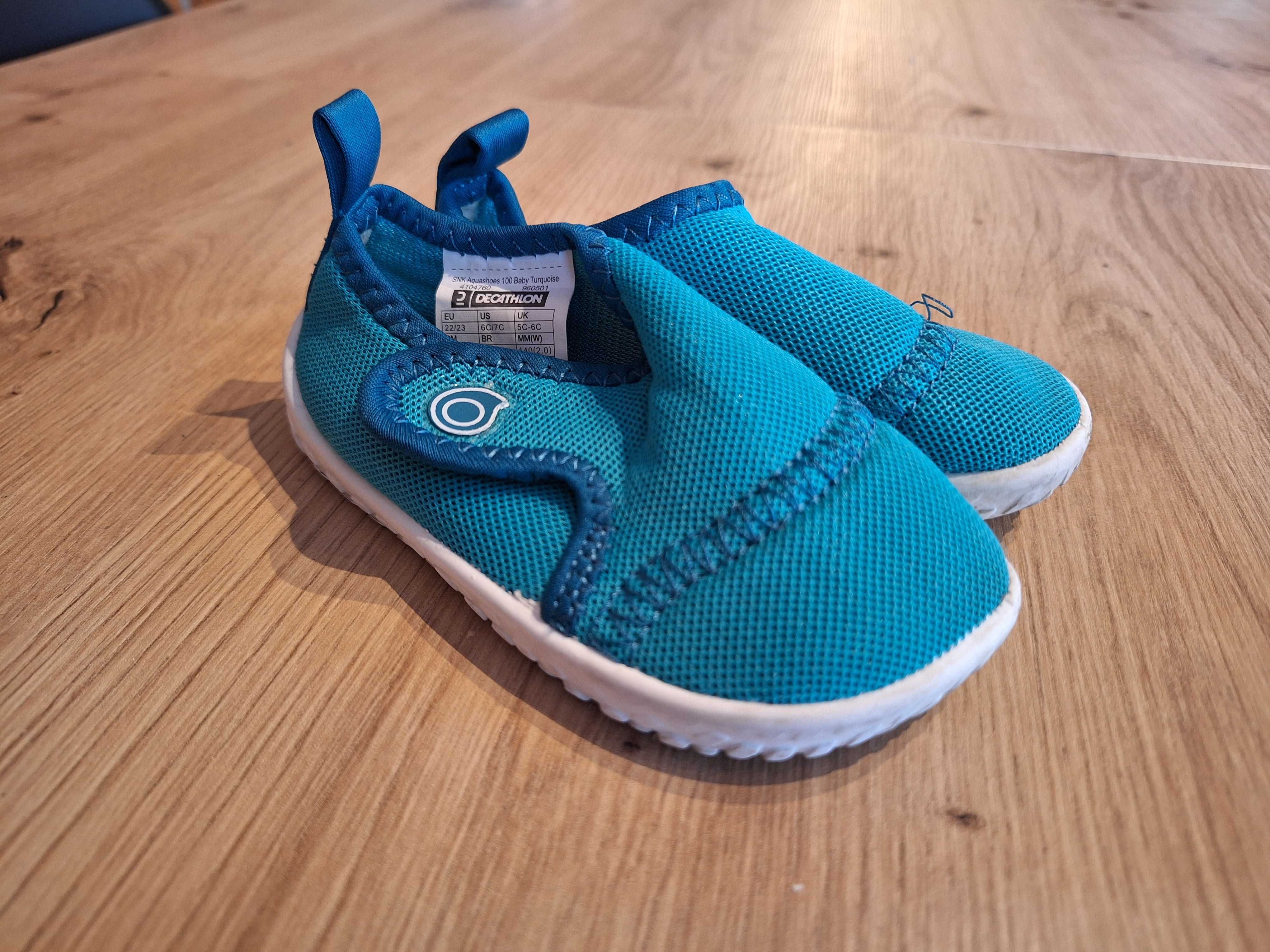 Dziecięce buty do wody / kapcie do przedszkola rozm. 22-23