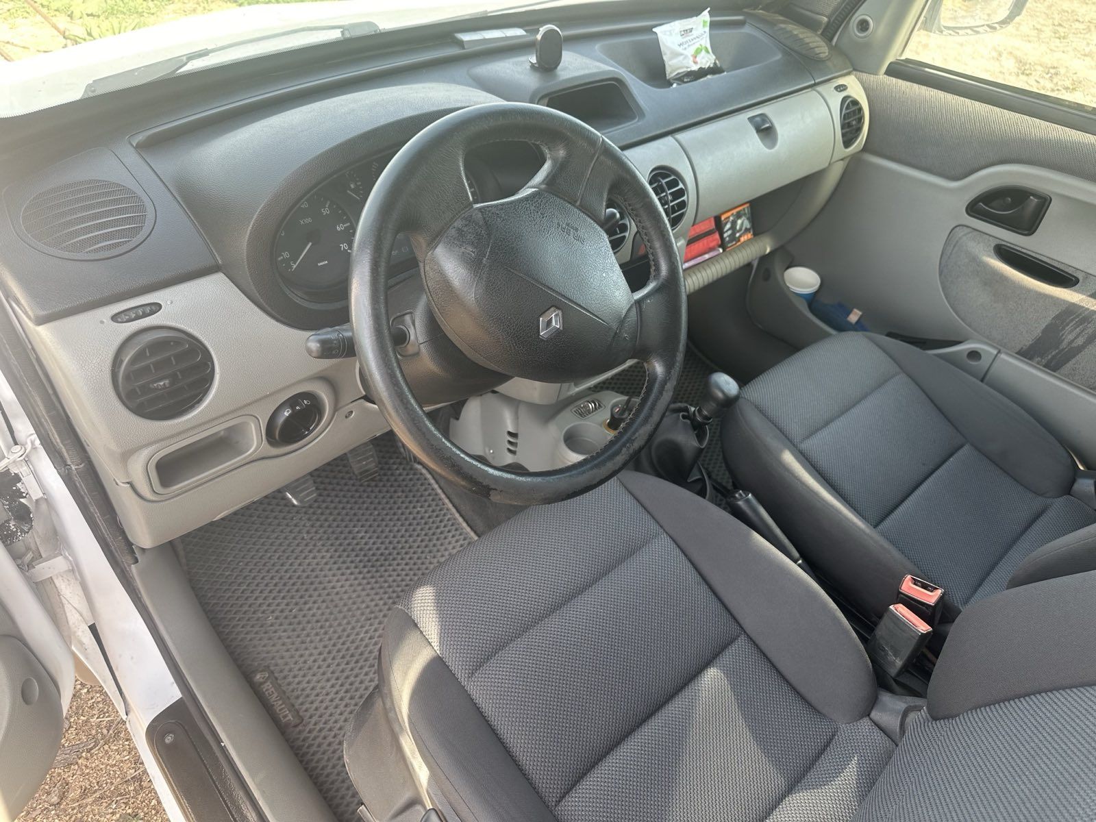 Продам власне авто Renault kengoo