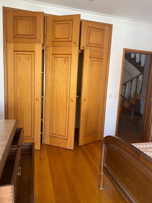 Quarto mobilado para arrendamento em Braga/Despesas incluidas