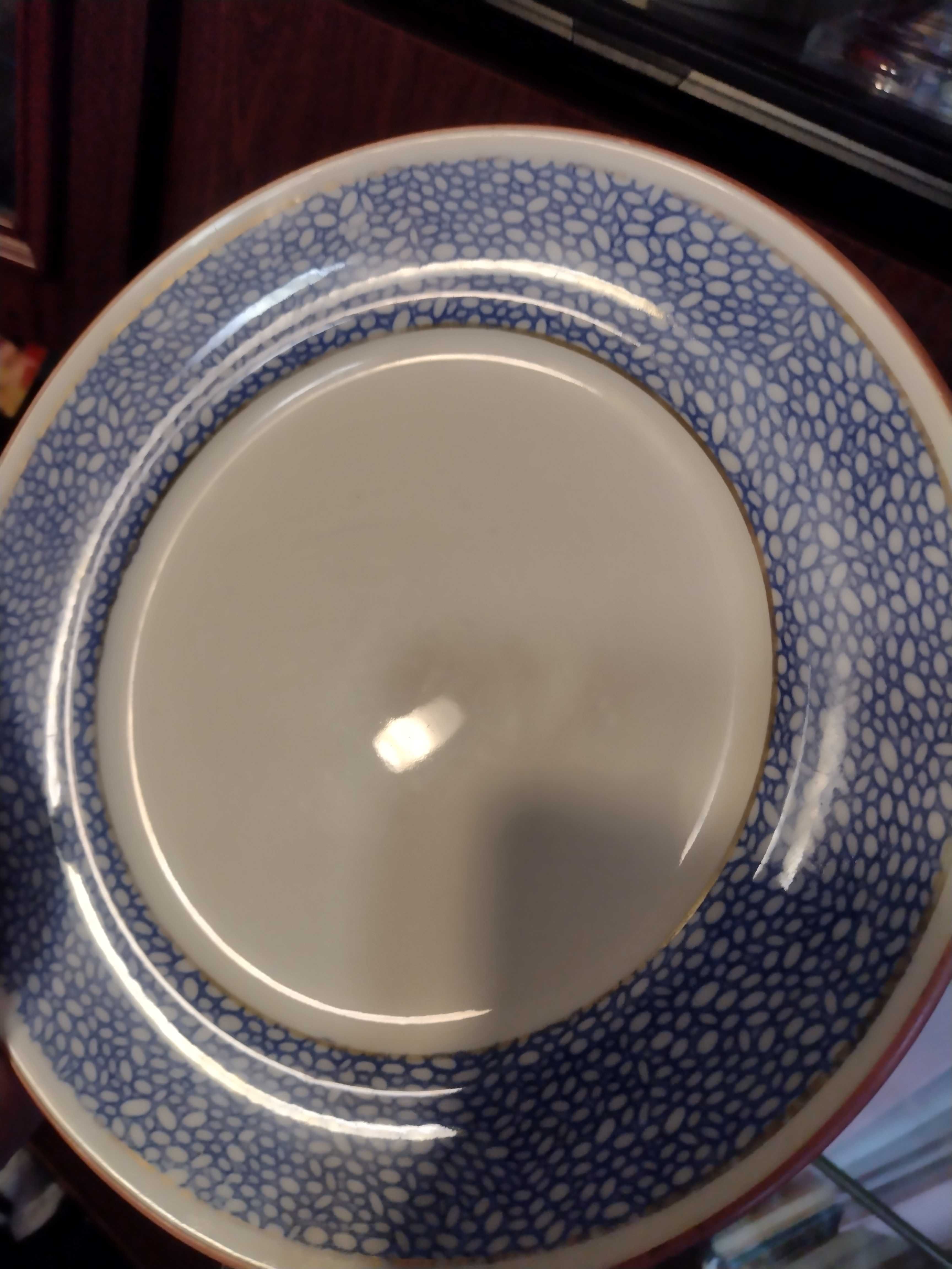 Miedziany rondel, patelnia talerz podgrzewacz potraw. Talerz porcelana