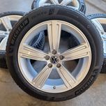 Koła Zimowe 19 VW Tiguan 235/50R19 Michelin 5×112 R Line Felgi