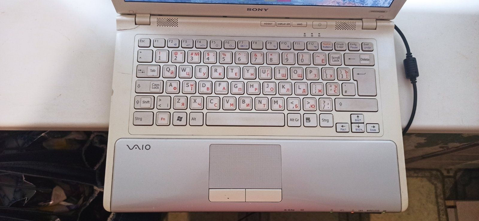 Sony Vaio VPC-CW2S8E core i3/14"/ram 4gb ddr3/nvidia 512mb/hdd 320gb