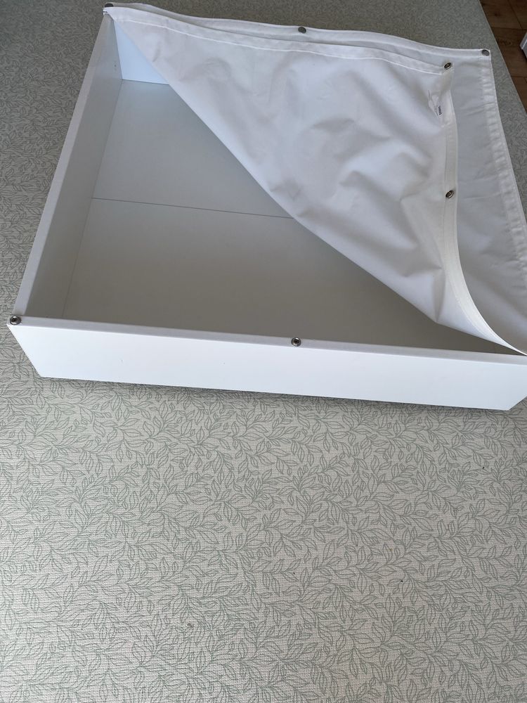 Ikea Vardo pojemnik na pościel zamykany 65x70 biały