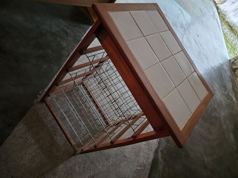 Secretaria. Movel cozinha. Mesa jantar extensivel. Cabeceira