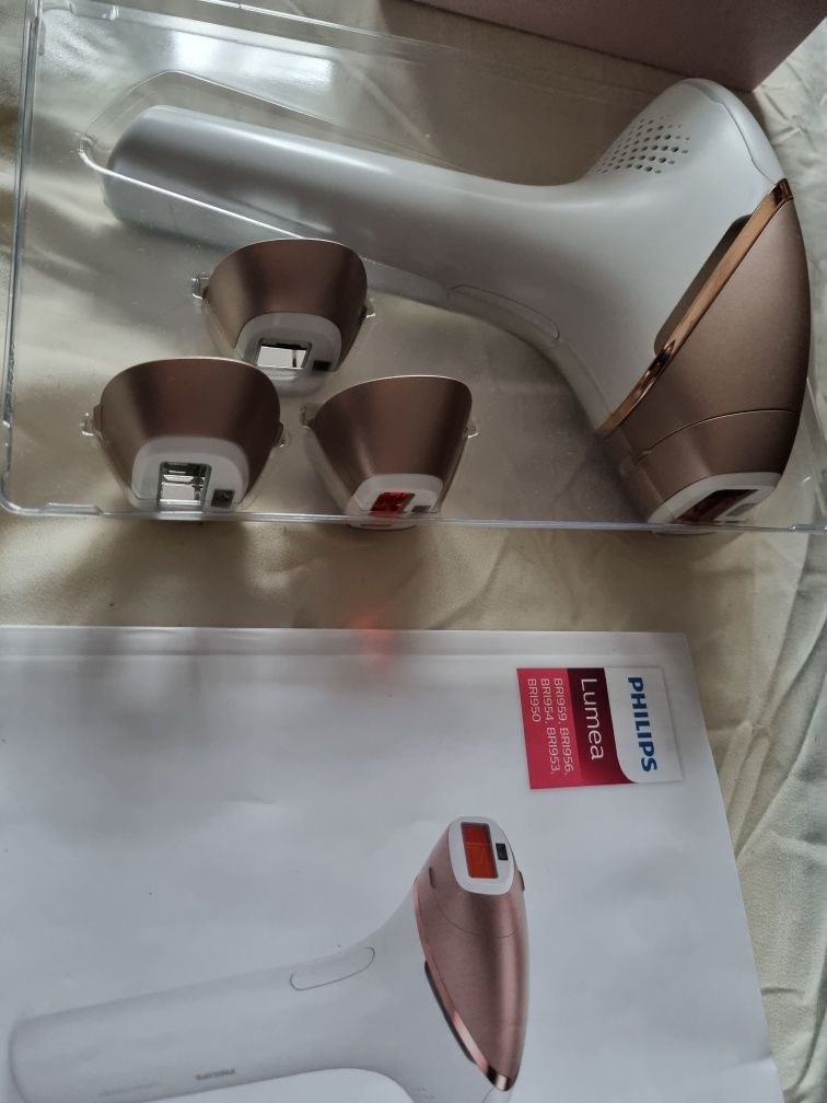 Depilator laserowy Philips Lumea Prestige BRI 956/00
