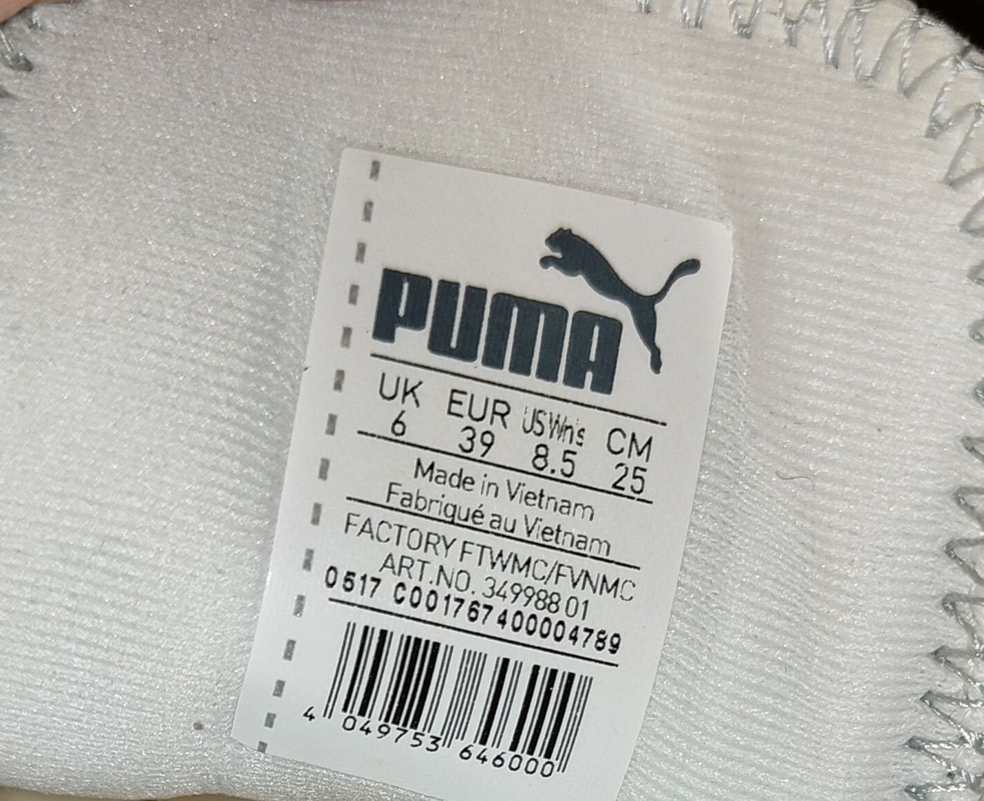 Tênis PUMA tipo chuteira senhora