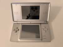 Nintendo DS Light
