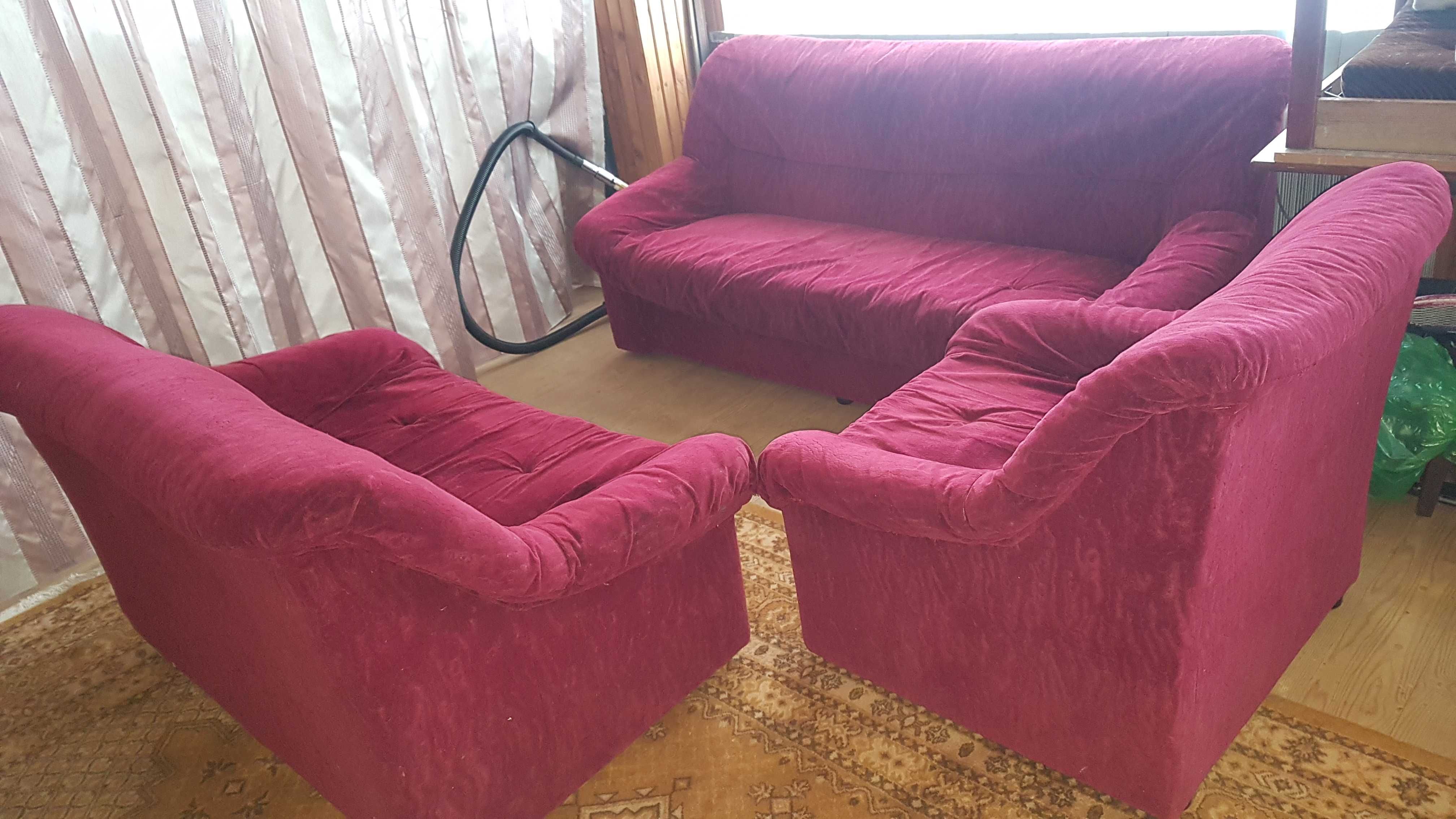 Komplet wypoczynkowy -sofy+fotel
