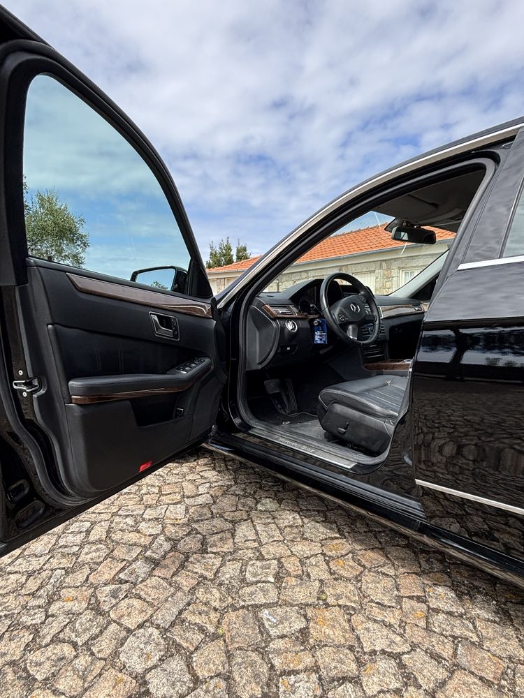 Mercedes-Benz E220d W212 - como novo