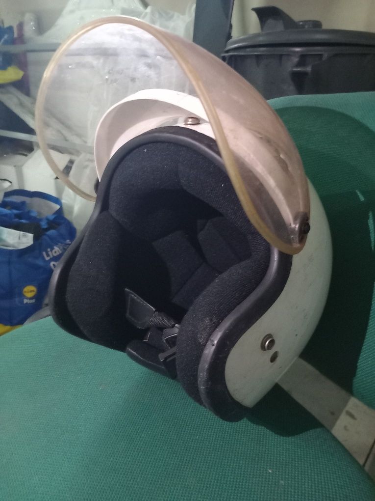 Capacete tamanho M