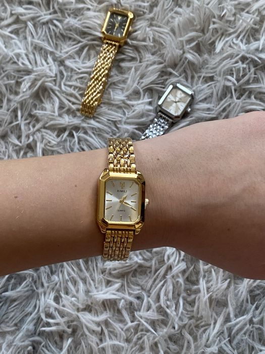 Жіночий годинник