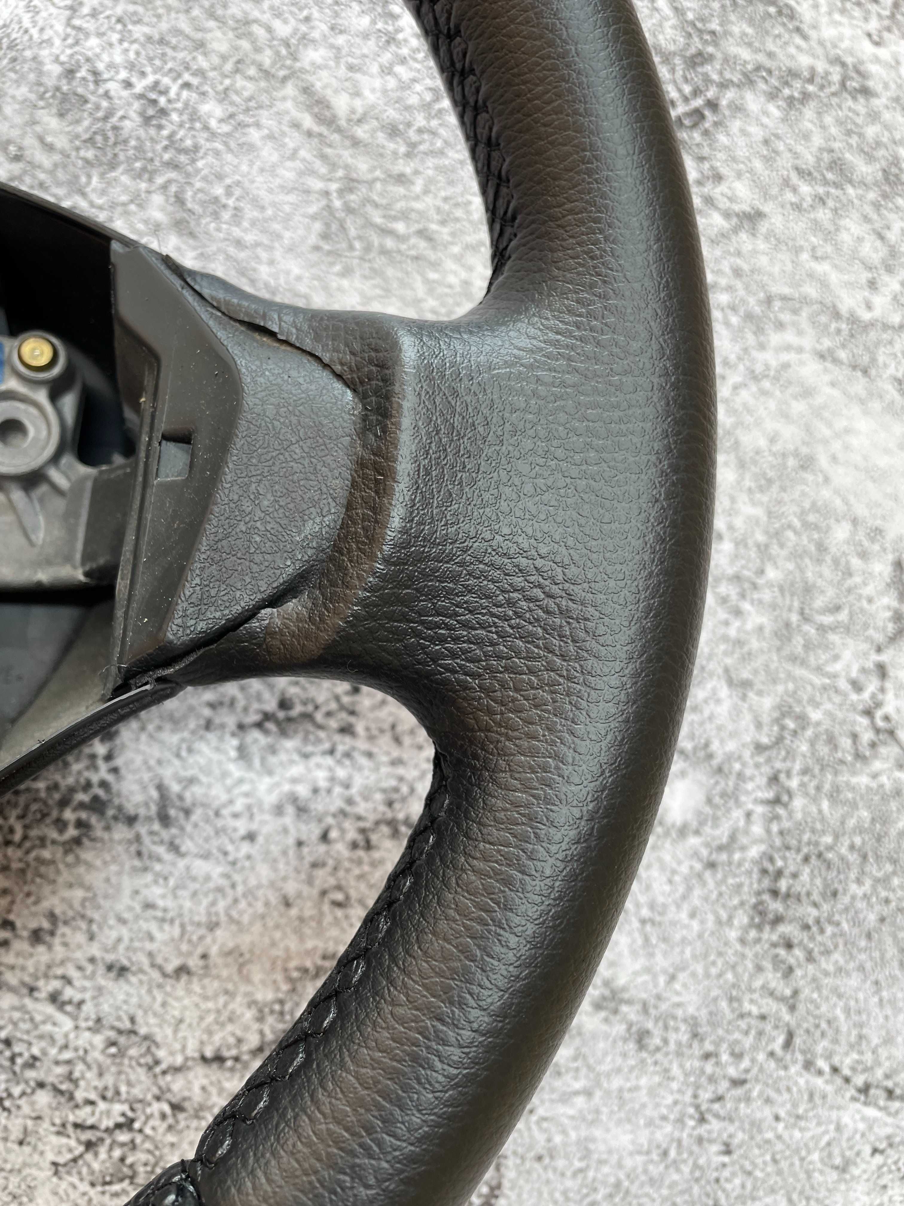 Kierownica Peugeot Partner Citroen Berlingo świeżo obszyta