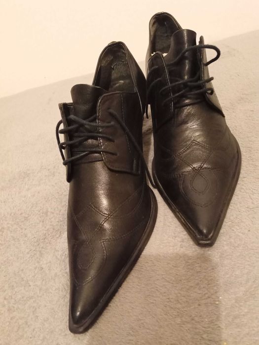 Buty w stylu kowbojskim