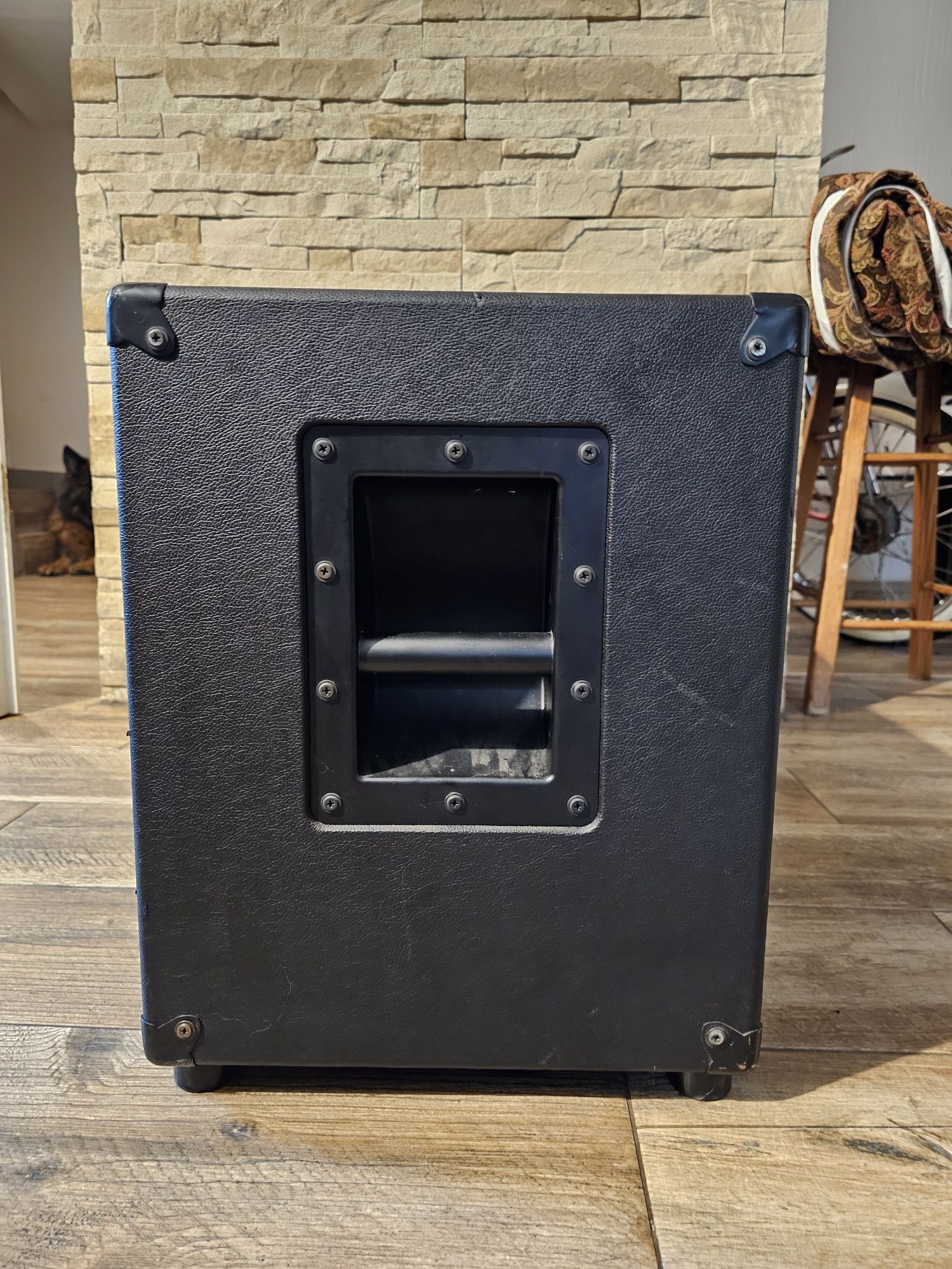 Kolumna gitarowa Hesu 2x12 EMINENCE GOVERNOR