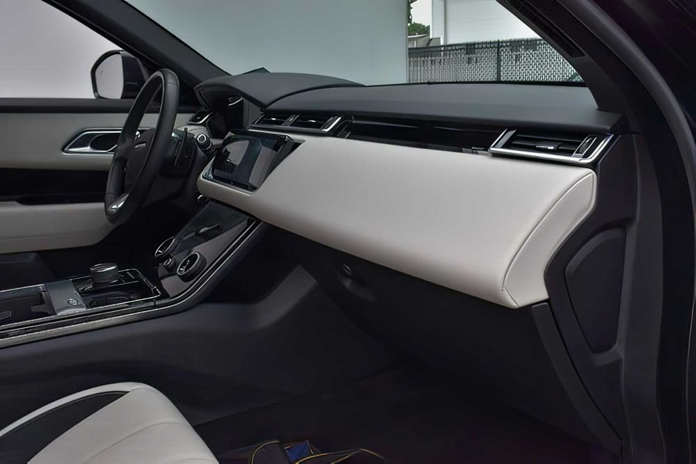 Land Rover Range Rover Velar      2020