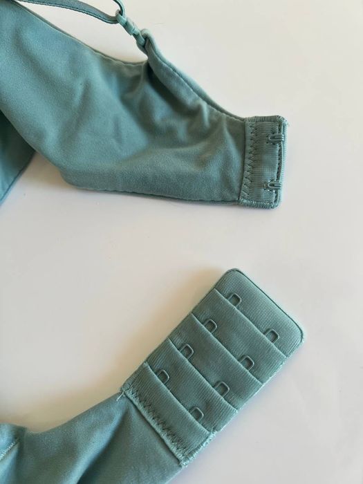 Бюстгальтер ліфчик вікторія сікрет victoria's secret 32 dd 70 dd