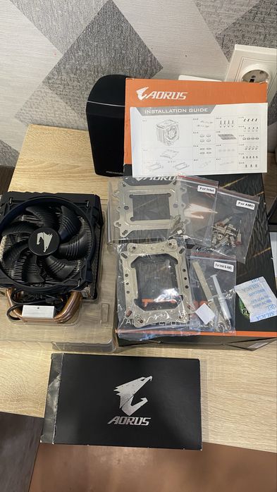Кулер (Башня) Gigabyte Aorus ATC700 RGB.