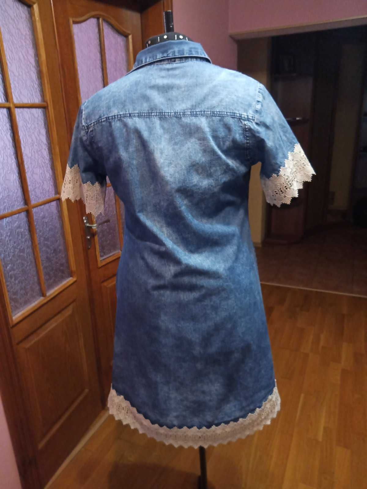 Сукня джинсова з паєтками р. 48-50 ( укр).