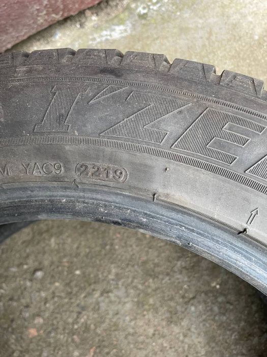 Зимова гума 205/55 R16