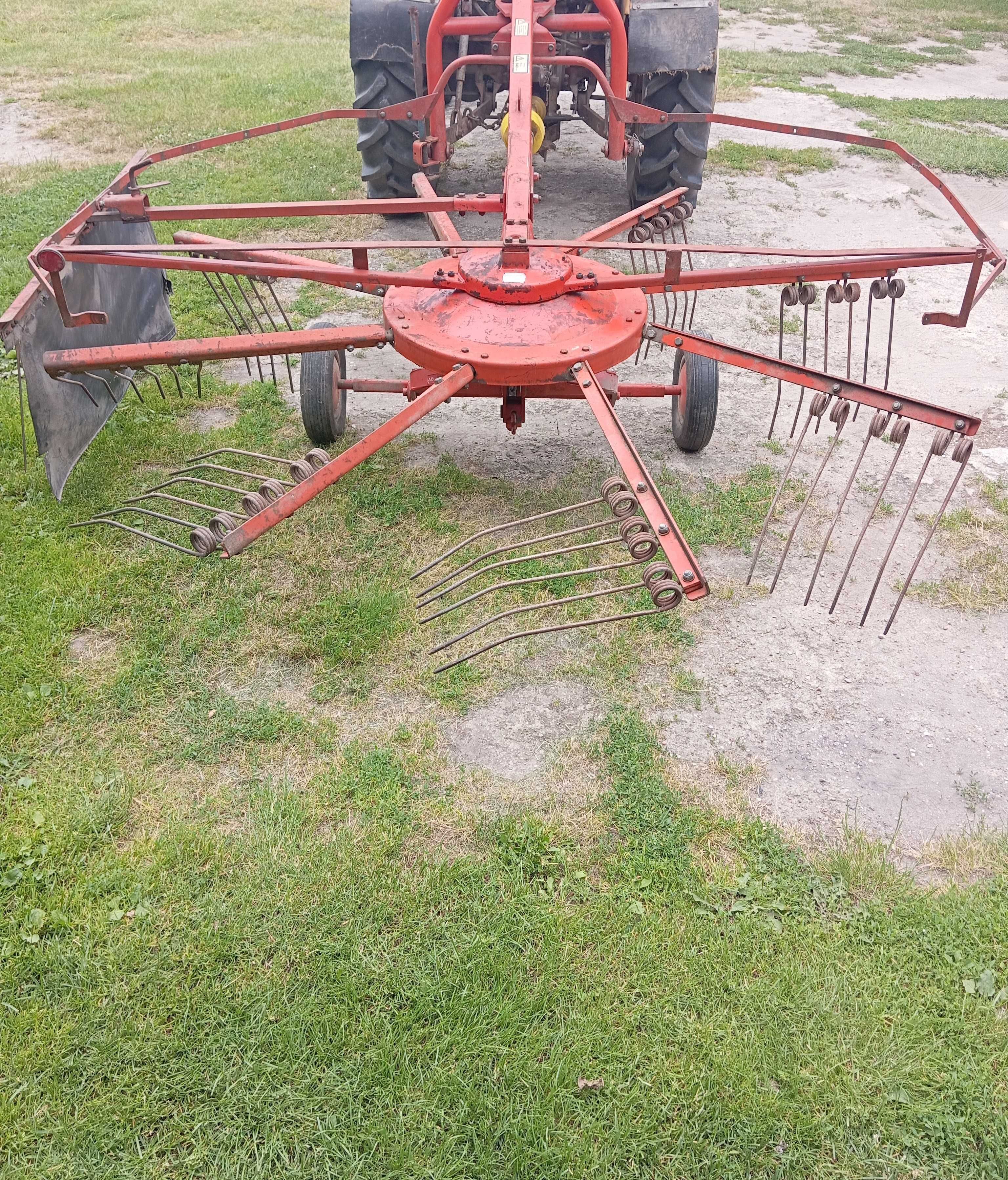 Zgrabiarka DEUTZ-FAHR KS85DN