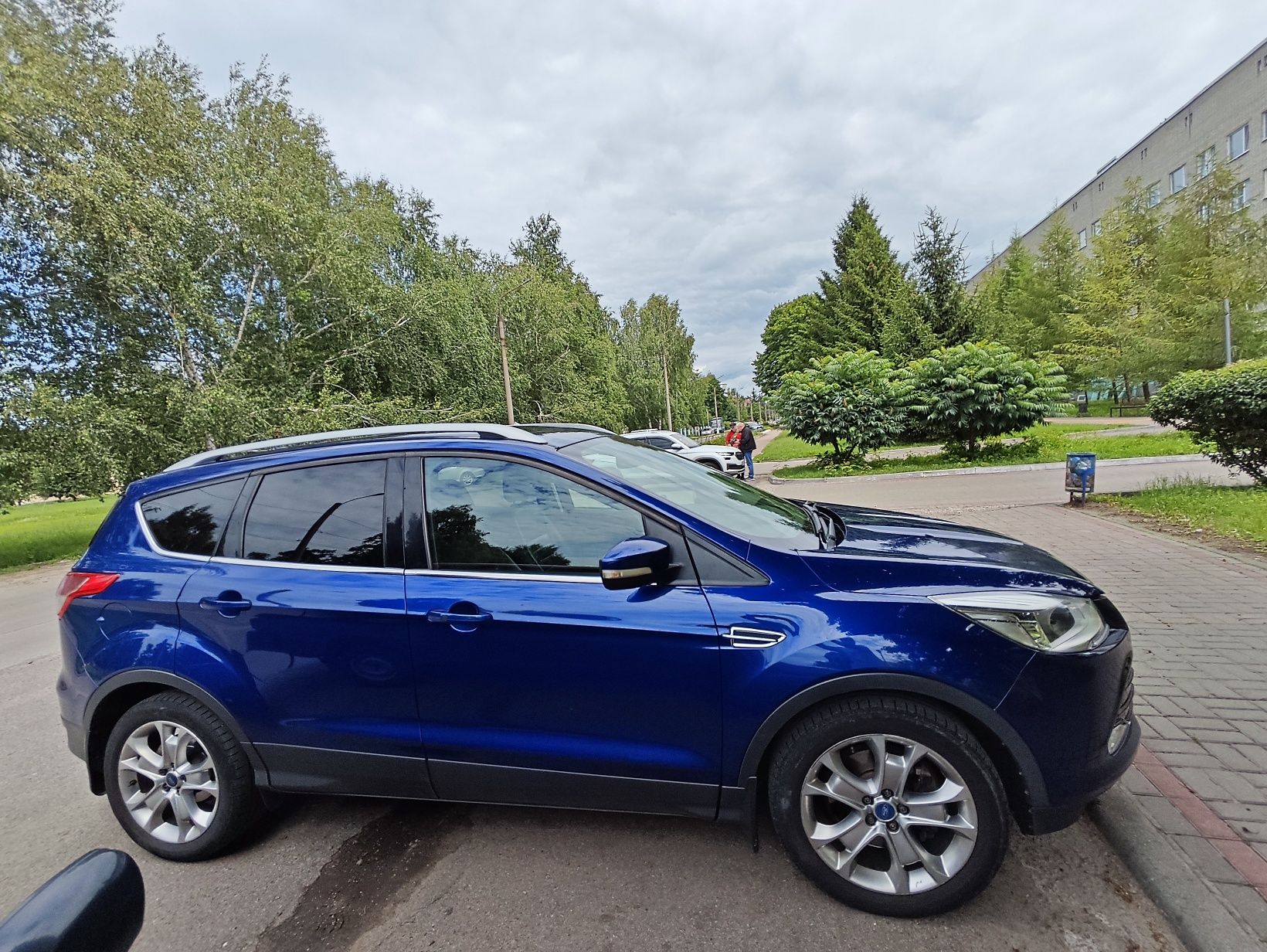 Продам свій автомобіль Ford escape 2013(2014) 2.0 titanium