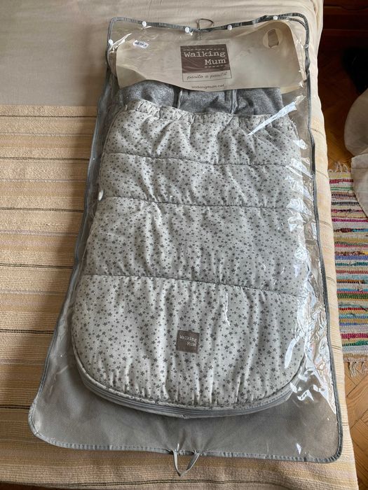 Saco/capa de inverno universal da «Walking Mum» para carrinho de bebé