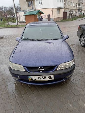 Продається машина Opel Vectra