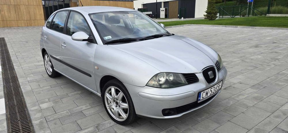 Seat Ibiza 1.4 benzyna 2005r 5 drzwi klimatyzacja alufelgi