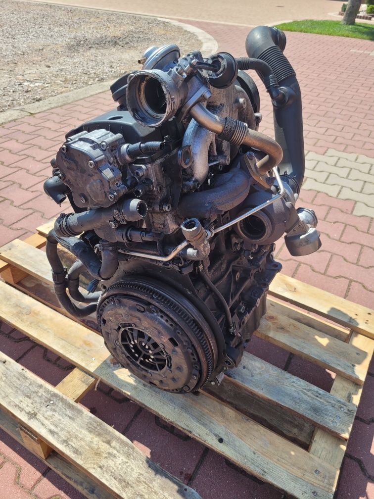 Silnik kompletny 1.9 tdi AXB AXC  VW T5 transporter Volkswagen