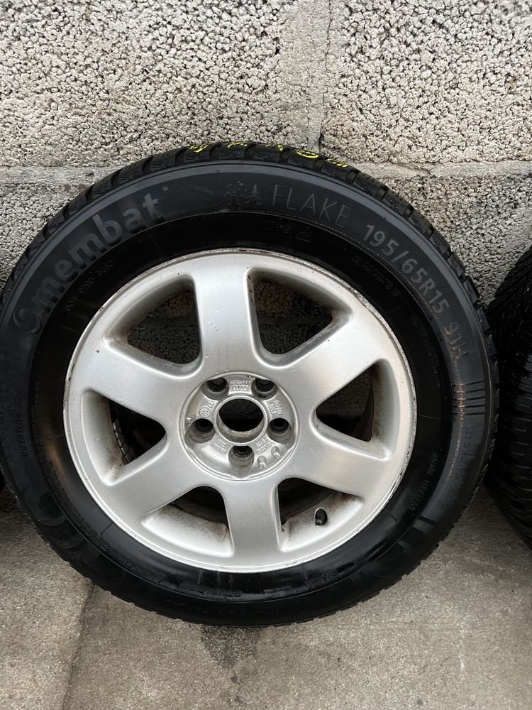 Koła zimowe R15 5x100 Golf 4 Audi A3 Octavia opony Zimowe 195/65/15