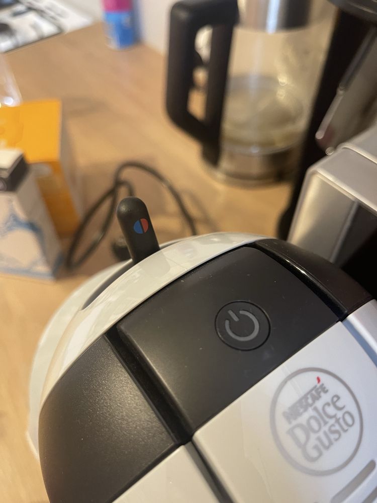 Ekspres kapsułkowy krups dolce gusto mini me
