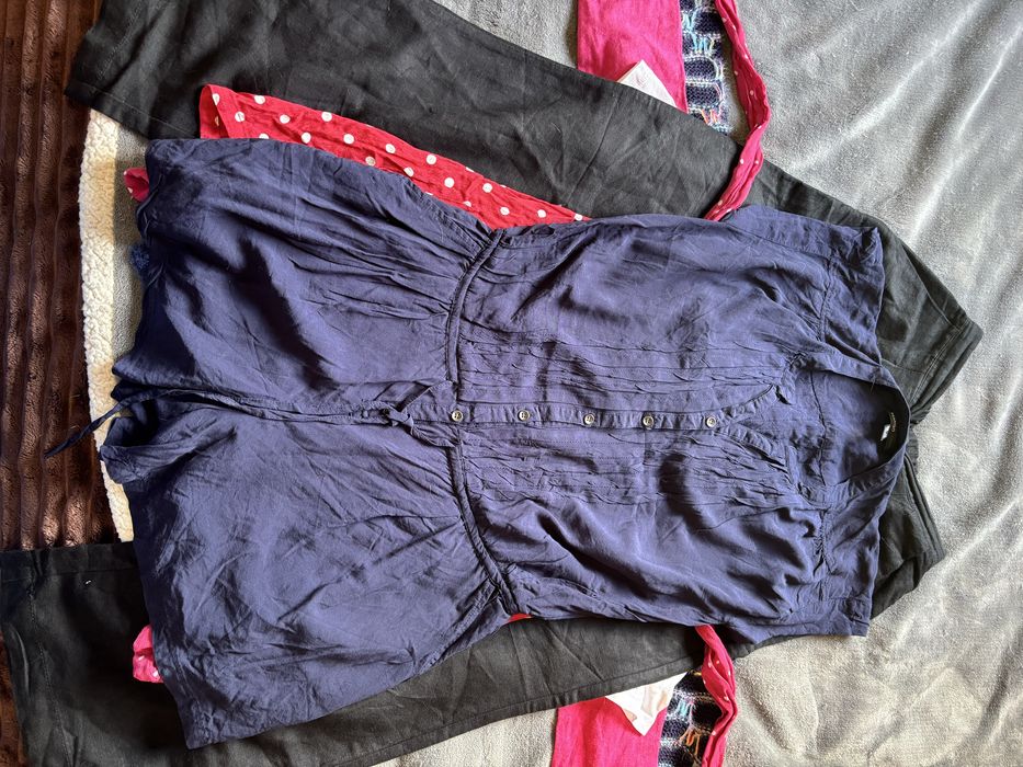 Lote 10 Peças de roupa de mulher tamanho XS