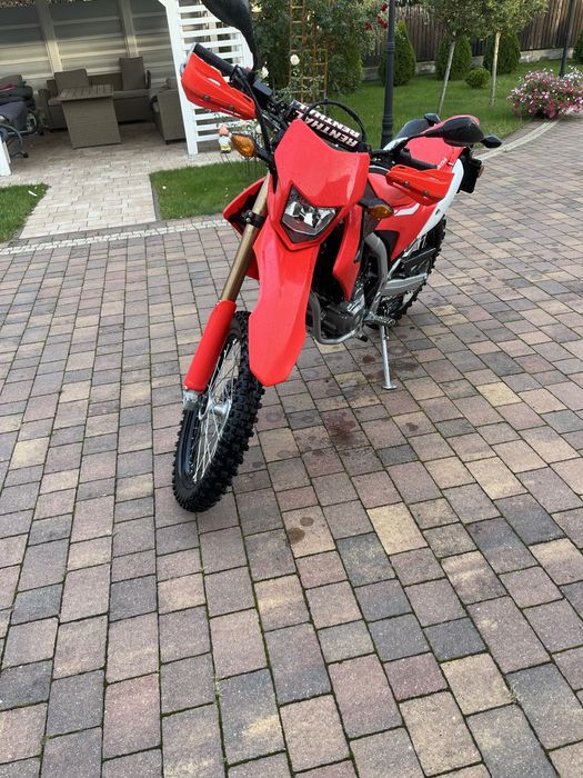 Sprzedam Honda CRF 250 L z malym przebiegiem
