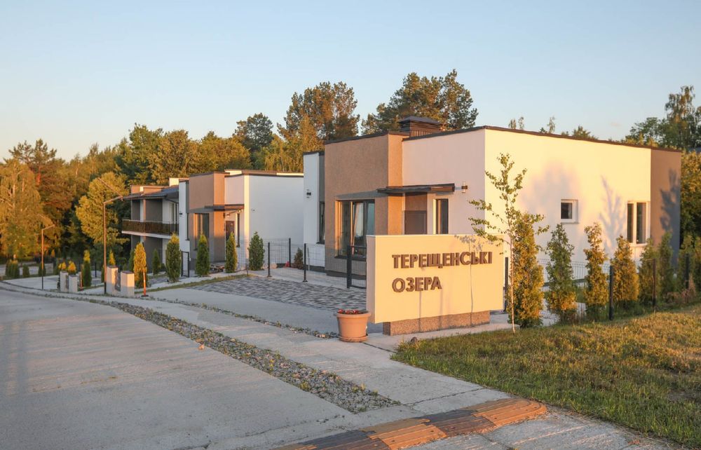 Продам будинок в мальовничій місцевості під Києвом