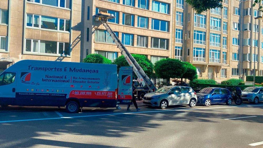 Transportes e Mudanças - Serviços Nacionais e Internacionais