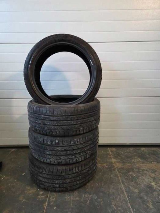 Opony Cinturato P7 Pirelli 4 sztuki 235/40 R19