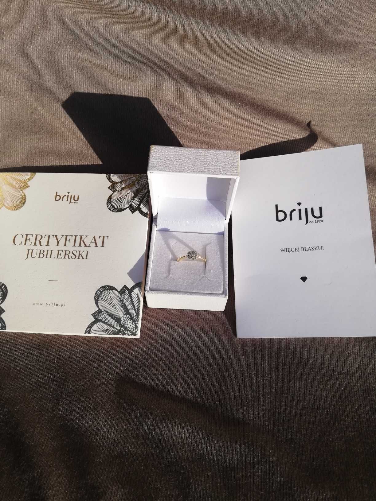 Złoty pierścionek z brylantem od Briju.