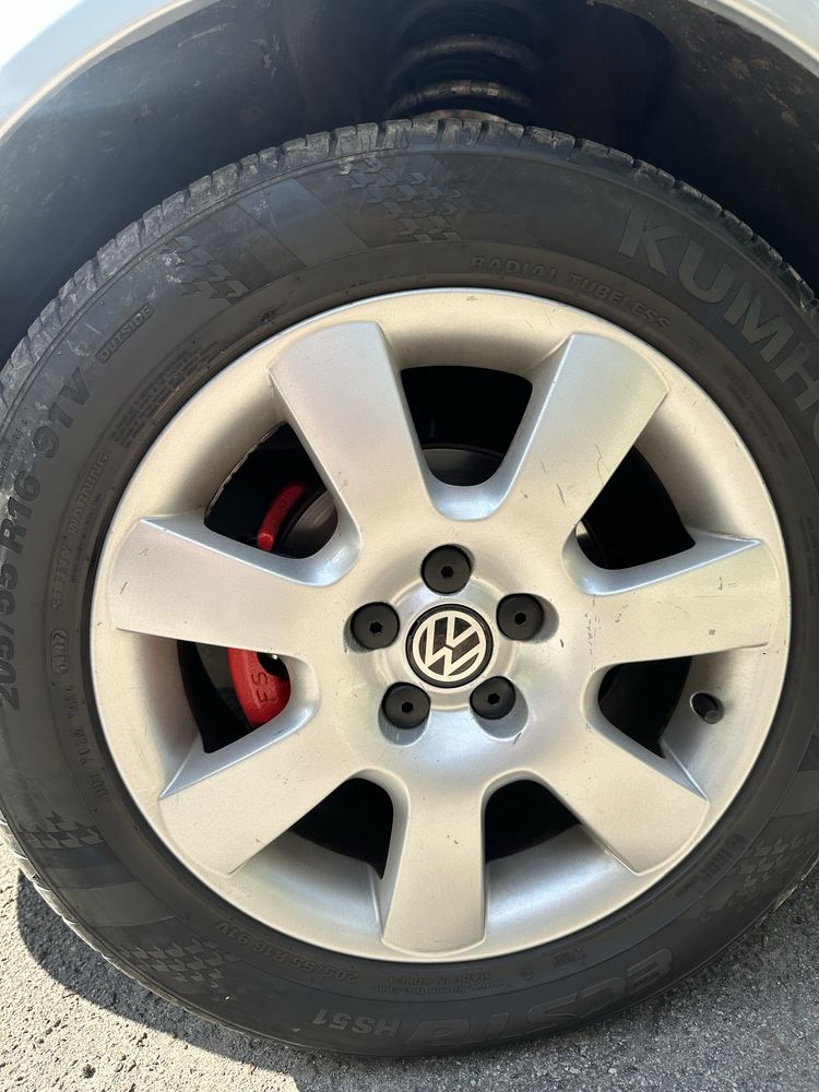 Оригінальні диски VW Golf 4 R16